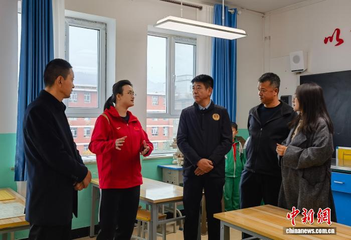 国家级象棋集训队走进青